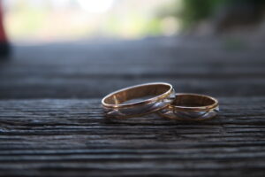 Alianzas de oro 18k en Vallecas